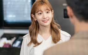 Lee tvn has shared a new look at girl's day's hyeri behind the scenes of record of youth! Record Of Youth Episodes 13 16 Fashion Park So Dam As Ahn Jung Ha Inkistyle