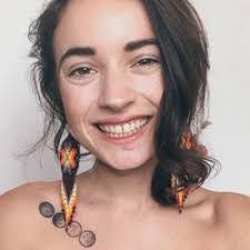 Kendall Frey's Instagram, Twitter & Facebook