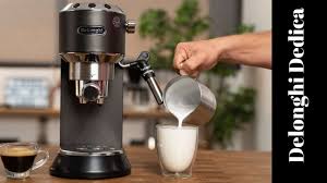 A bean to cup coffee machine is a form of coffee maker which grinds coffee beans just before they are used, resulting in a fresher taste. Espresso Machine Review Price Comparison 2021