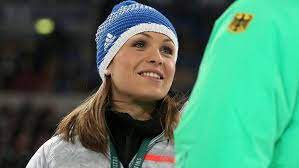 November, ist magdalena neuner studiogast bei sport im dritten im swr fernsehen bw. 4hojhqmvkw3sxm