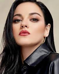 Maite Perroni inicia processo...