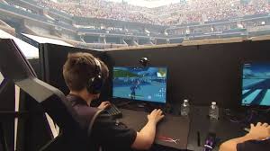 The online opens for the fortnite world cup kick off on saturday 12 april. British Boy Wins Nearly 1 Million In Fortnite World Cup Channel 4 News