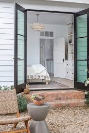.make a hallway to go in front of your master bedroom door, and hopefully it will perhaps include another entry area into the living room. Master Bedroom Doors To Backyard Transitional Deck Patio