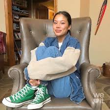 Red you know that red shoes are a little bit dangerous , and you don't care. Shared By Purpleignis Find Images And Videos About Girl Beautiful And Pretty On We Heart It The Green Converse Green Converse Outfit Outfits With Converse