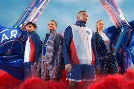 La qualité et l'apparence sont identiques à celles des maillot de foot pas cher officiels. The New 2021 22 Paris Saint Germain Home Shirt By Jordan Brand Paris Saint Germain