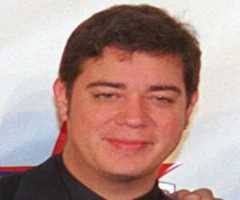 The former member of the youth group menudo, ray reyes, died tonight at age 51 reyes was a critic of the recent series get on my bike, about the latin band menudo through amazon prime video. Ray Reyes Biography Life Interesting Facts