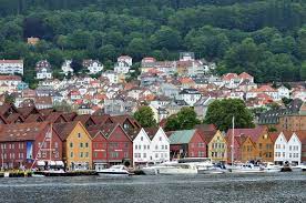 It is known for its 7 surrounding mountains and it's the best location to visit the fjords in the country. Bryggen Wikipedia