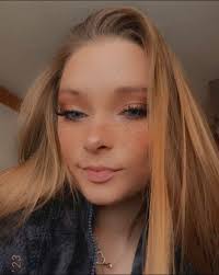 i just be mixing perfumes everyday, don't ask me what i got