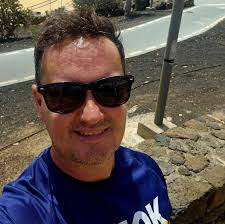 Is there a way you can use Bluetooth headphones for in ear monitors? ie  transmitter out of headphones and BT buds