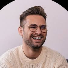 Introducing something new... After moving to Nashville and touring 300+  shows in the last three years, I'm excited to announce I'm beginning  consulting work in merchandise/brand management alongside…