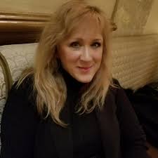 Donna Kishbaugh's Instagram, Twitter & Facebook