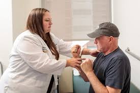 20 in the journal science an estimated 20,000 americans are afflicted, and there are no treatments to slow the muscle. Als Center Lou Gehrigs Treatment Clinic Washu Neurology