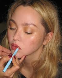 Instagram's @shop (@shop) • Instagram-kuvat ja -videot