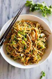 Easy Chicken Chow Mein The Recipe Critic Chicken Chow Mein Chow Mein Oriental Dishes
