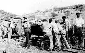 Missionaries stationed in the herero konzentrationslager reported to their superiors in germany on the extensive and unchecked rape, beatings and execution of surrendered herero by german soldiers. Waterberg Geschichte Mahnmal Der Geschichte