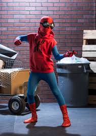 A large mask covering most of the face. Diy Spider Man Homecoming Halloween Costume Halloweencostumes Com Blog