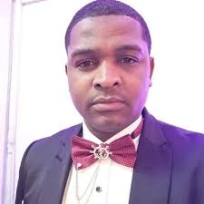 Raymond junior على X: "@UBHaiti O mwen kounya nou kòmanse travay panse pou  moum pa bezwen al nan bank pou retire lajan mete ampil machin nan biznis yo  pou moun yo k