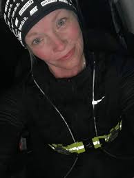 And Anele Buns cruising to a 1:18,, 😳😳,, wow