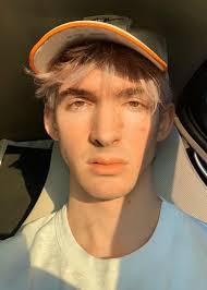 He is known for his yo tengo, earthworm sally, su tart, and still chill memes. Albert Aretz Height Albert Spencer Aretz