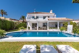 Ready To Move In Villa In Nueva Andalucia Spain Villa Mediterranean Villa Luxury Villa