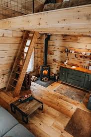 Pin By Ashten Secco On Cabin Love Tiny House Design Tiny House Interior Rustic House