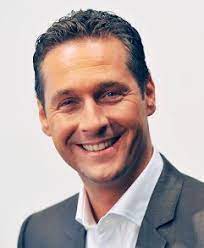 Mit den menschen in diesem land, mit euch, darf man nicht spielen. Hc Strache Hc Strache Twitter