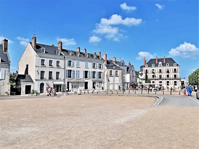 Place du Château