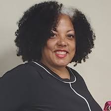 Lisa Luster's Instagram, Twitter & Facebook