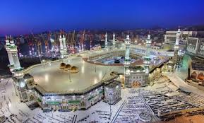 Nama masjid diambil dari salah satu nama raja, yaitu raja faisal bin abdul. 10 Foto Masjid Terindah Di Dunia Juni 2021 Terbesar Termegah Interior Tercantik Jejakpiknik Com