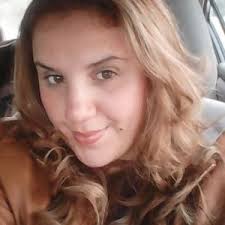 Flor Avellaneda (@avellaneda1206)