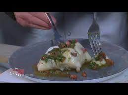 Recette Paves De Cabillaud Francais D Eric Les Carnets De Julie Les Poissons A La Carte Youtube Les Carnets De Julie Recette Cuisson Des Aliments