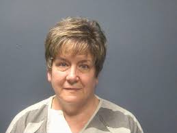 PARKS, CURTIS E Charges: CAPIAS CIRCUIT CAPIAS CIRCUIT This information and  more is available at isoms.seviercountytn.org:9000/Jail?hours=2