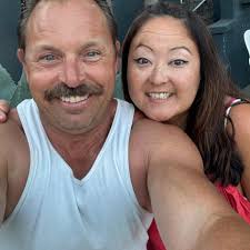 Go watch Roux-dolph git lit