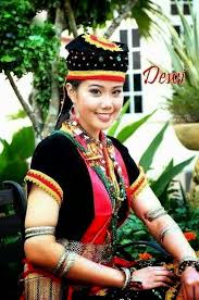 Cari tahu segala hal yang belum kita tahu. Pin Di Sarawakculture