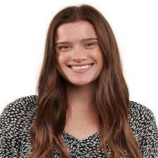 Eva Mcneill's Instagram, Twitter & Facebook