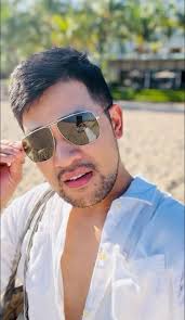 Hey guys me and my partner are looking to start our family. Anyone Near CT  or NY. If not shipping is also an option