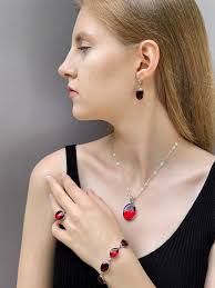 Buy Silver Rhodium-plated & Cherry Amber Collier, Crown Cut Baltic Amber  Gemstones, Elegant, Classic Online in India