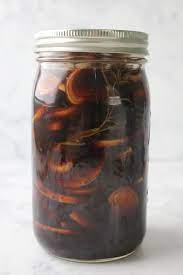 Pickled Apples In Balsamic Recipe Pickling Recipes Pickled Apples Homemade Pickles