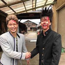 花沢さん on instagram リアルはやくんと相良のギャップしかなくて萌えしかない ㅤㅤㅤㅤㅤㅤㅤㅤㅤㅤㅤㅤㅤ ヤンキーとは無縁 めちゃめちゃいい子 磯村勇斗 今日から俺は 相良猛 ㅤㅤㅤㅤㅤㅤㅤㅤㅤㅤㅤㅤㅤ 時差とか言わない 俳優 健太郎