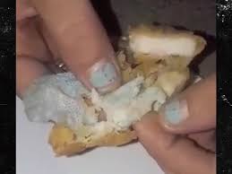 Add italian seasoning, garlic powder, paprika, salt and pepper. Child Allegedly Chokes On Face Mask Fried In Mcdonald S Mcnuggets