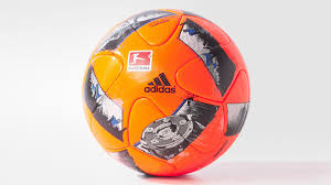 Bundesliga brillant aps 2020/21 has a new surface with a 3d diamond structure to ensure a perfectly straight flight. Bundesliga English On Twitter Winter Is Coming The Orange Torfabrik Ball Too Which Bundesliga Game If Any Will Use It On Md14 Reply And You Might Win A Prize Https T Co Saizsujl2k