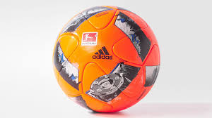 Xabi alonso of muenchen runs with the ball during the bundesliga match between bayern muenchen and hertha bsc at allianz arena on september 21, 2016 in munich, germany. Bundesliga English On Twitter Winter Is Coming The Orange Torfabrik Ball Too Which Bundesliga Game If Any Will Use It On Md14 Reply And You Might Win A Prize Https T Co Saizsujl2k