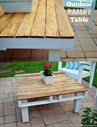 Outdoor Pallet Table Diy Outdoor Pallet Furniture Projects Pallet Furniture Outdoor Diy Pallet Furniture Pallet Outdoor