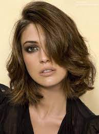 Long bob, ou lob, comme c'est communément appelée, a toujours été surnommée la coiffure coupe de cheveux : Coiffure Carre Mi Long Degrade Coiffure Carre Degrade Coupe De Cheveux Coiffure Carre Mi Long