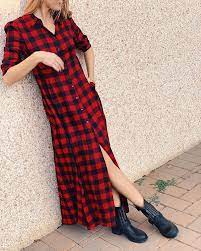 Scamiciato scozzese blu e rosso in caldo cotone. Vestito Lungo Scamiciato Scozzese Rosso E Nero Vestiti Abito In Tartan Stile Di Moda