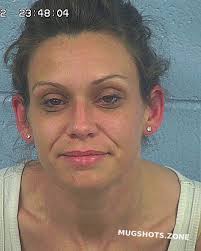 Amie Stallings's Instagram, Twitter & Facebook