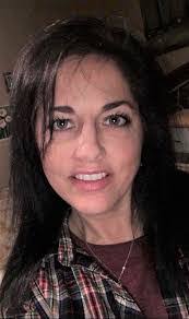 Stacy Dial's Instagram, Twitter & Facebook