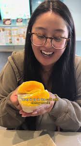 FRESH mango mochi? Count us in 😍🥭 📍Mango Yummy, Richmond BC #mangomochi  #mochi #richmondeats #vancouvereats