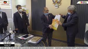 Kerajaan negeri sarawak gigih perkasakan pembangunan luar bandar kegigihan kerajaan negeri untuk. Siaran Langsung Soft Launching Buletin Suk Oleh Setiausaha Kerajaan Negeri Sarawak Youtube