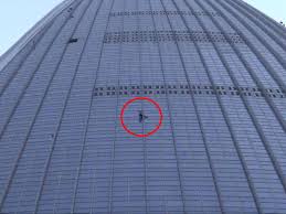More than 4 decades freesoloing cliffs and buildings all over the world ~ events, seminars, ads, conferences ~ www.alainrobert.com. French Spider Man Arrested For Illegally Climbing Seoul S Skyscraper Asia Gulf News